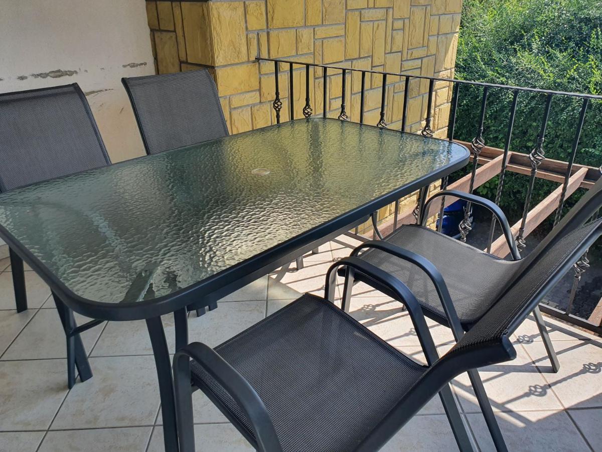 Maja Apartmanhaz Balatonlelle Zewnętrze zdjęcie