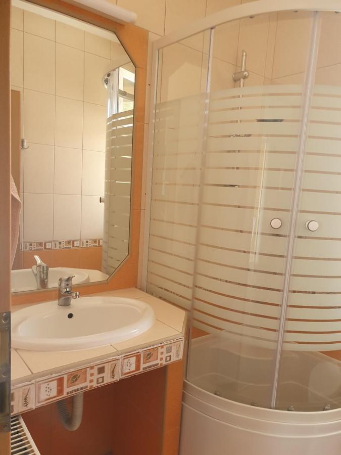 Maja Apartmanhaz Balatonlelle Zewnętrze zdjęcie