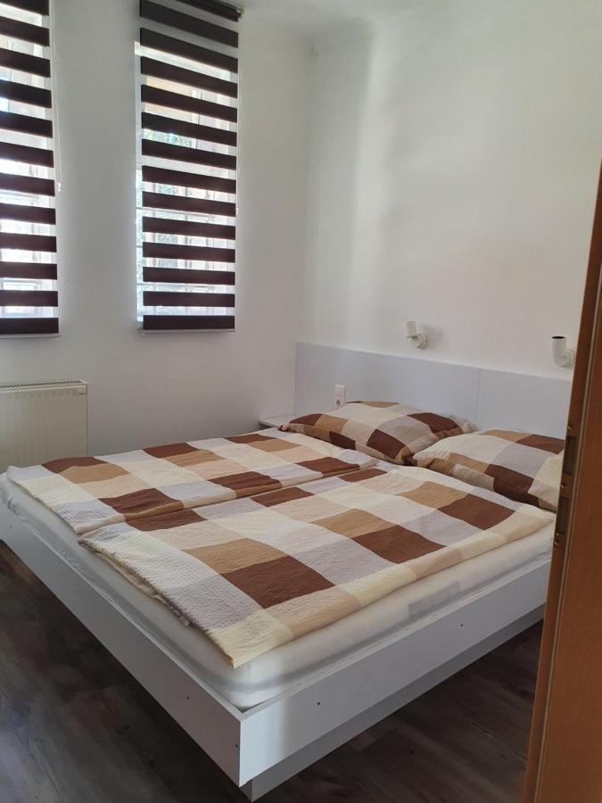 Maja Apartmanhaz Balatonlelle Zewnętrze zdjęcie