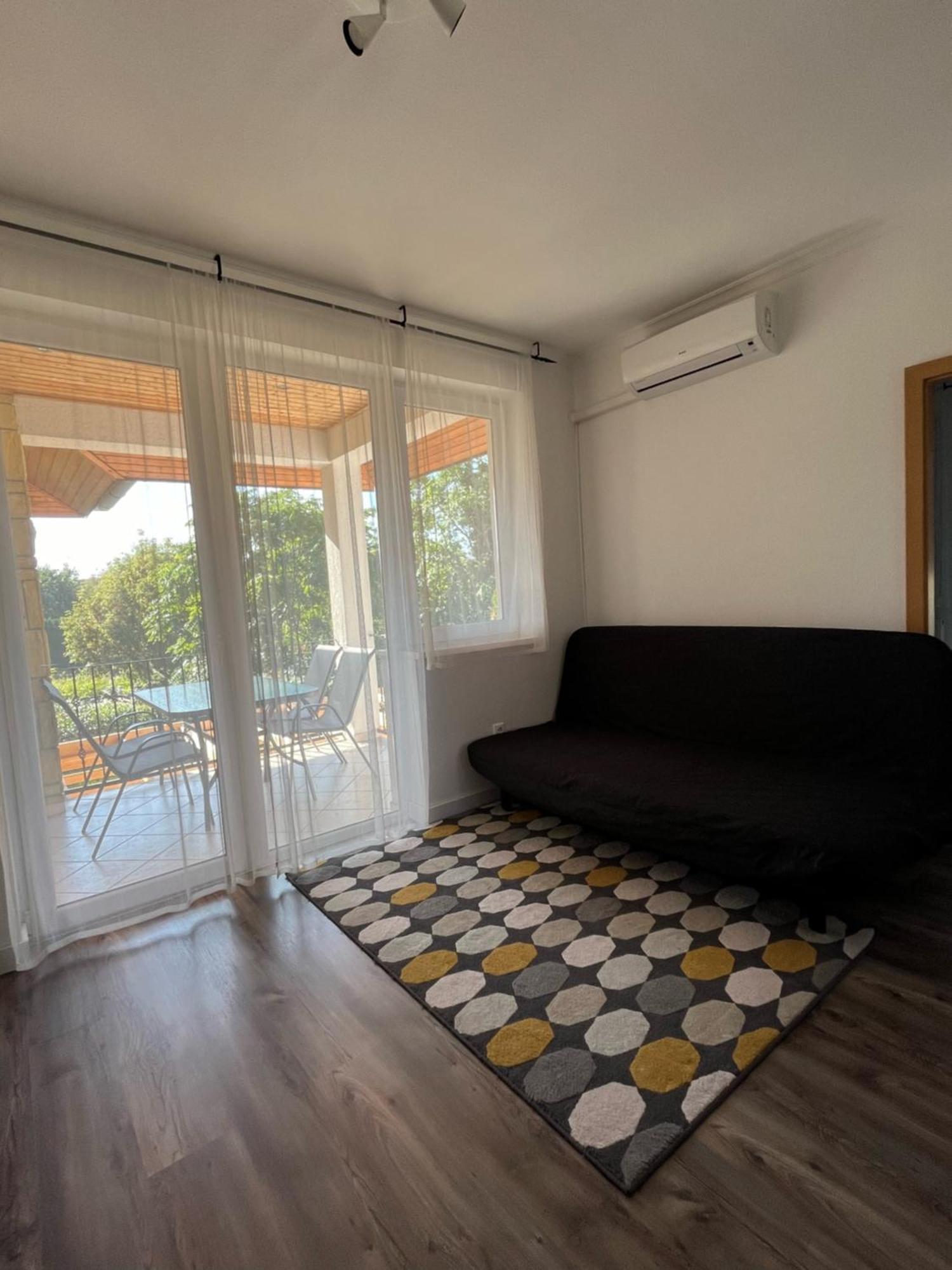 Maja Apartmanhaz Balatonlelle Zewnętrze zdjęcie